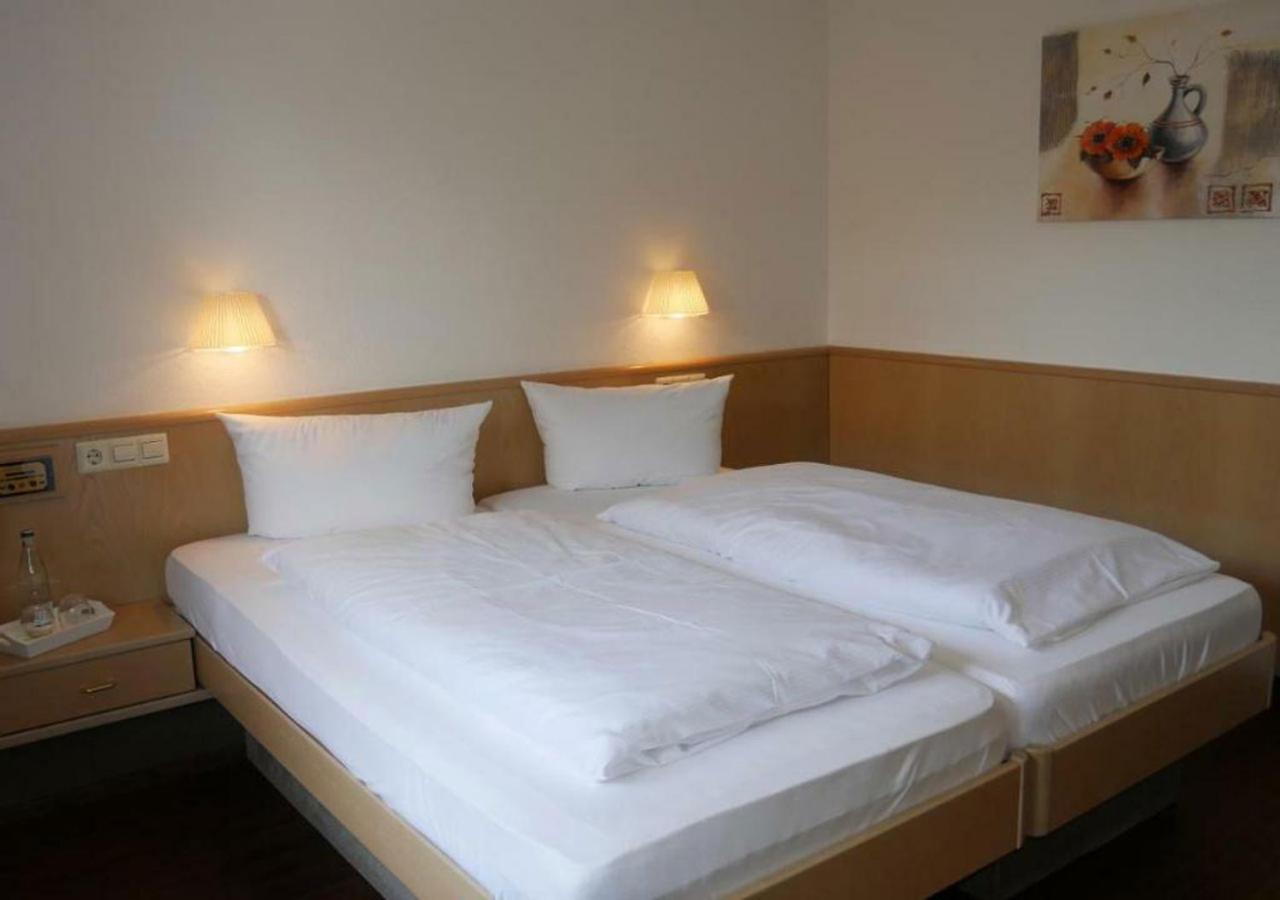 Hotel Garni Alte Post Schallbach ภายนอก รูปภาพ