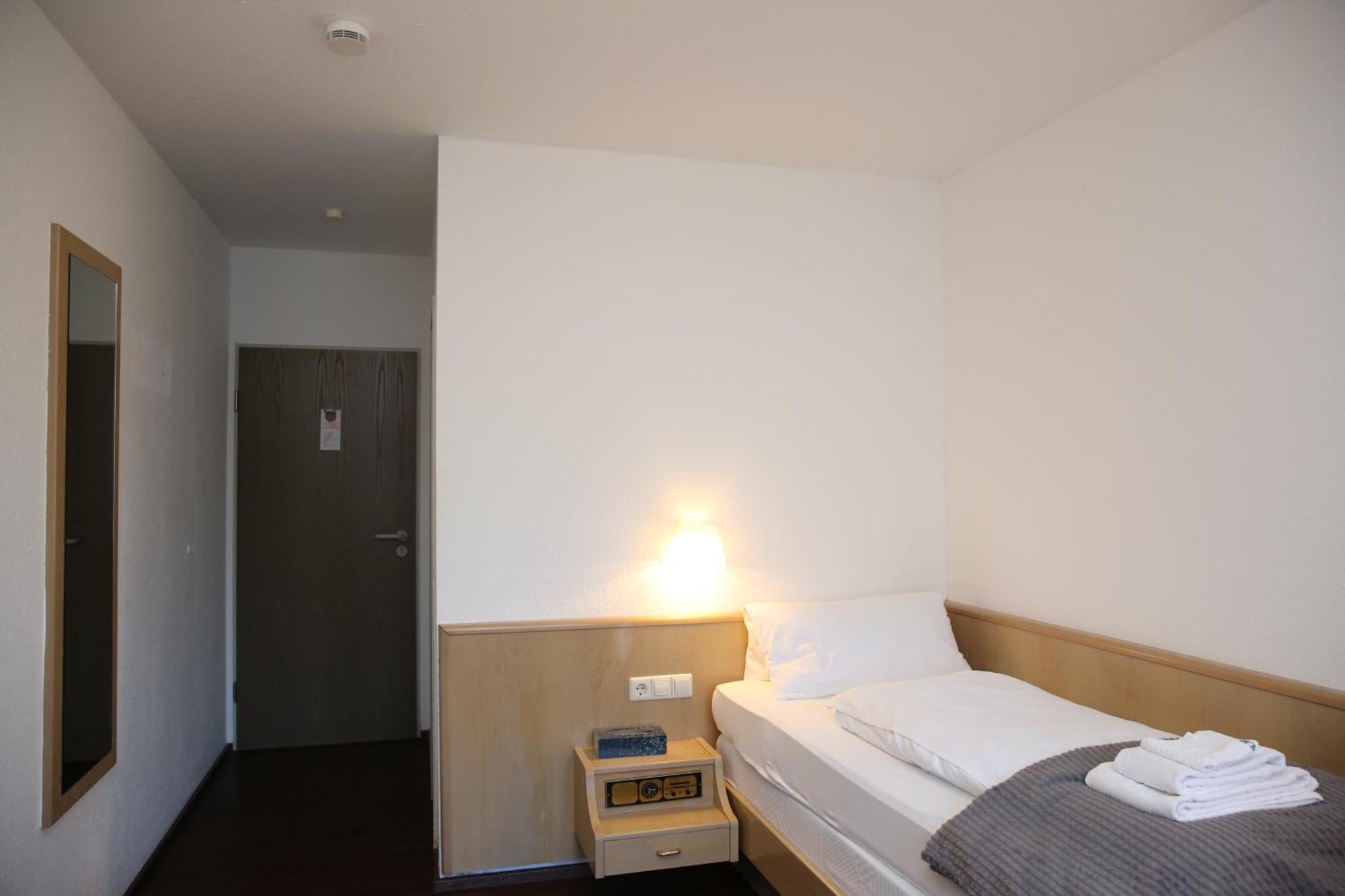 Hotel Garni Alte Post Schallbach ภายนอก รูปภาพ