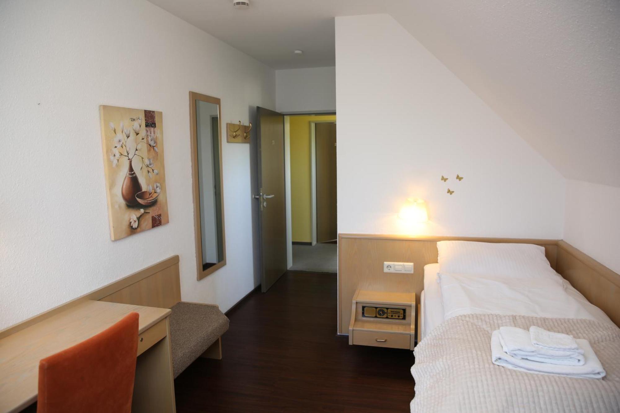 Hotel Garni Alte Post Schallbach ภายนอก รูปภาพ