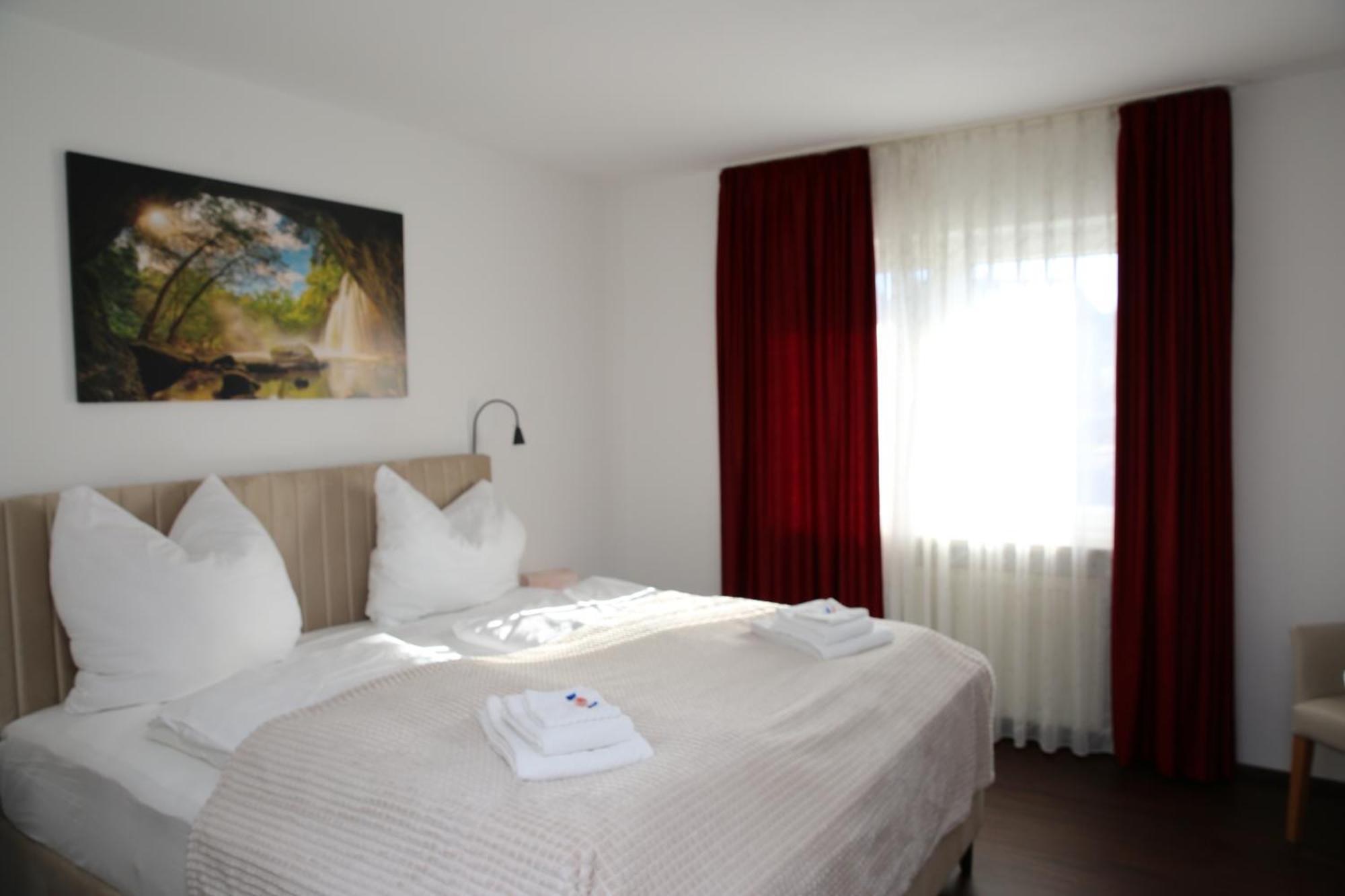 Hotel Garni Alte Post Schallbach ภายนอก รูปภาพ